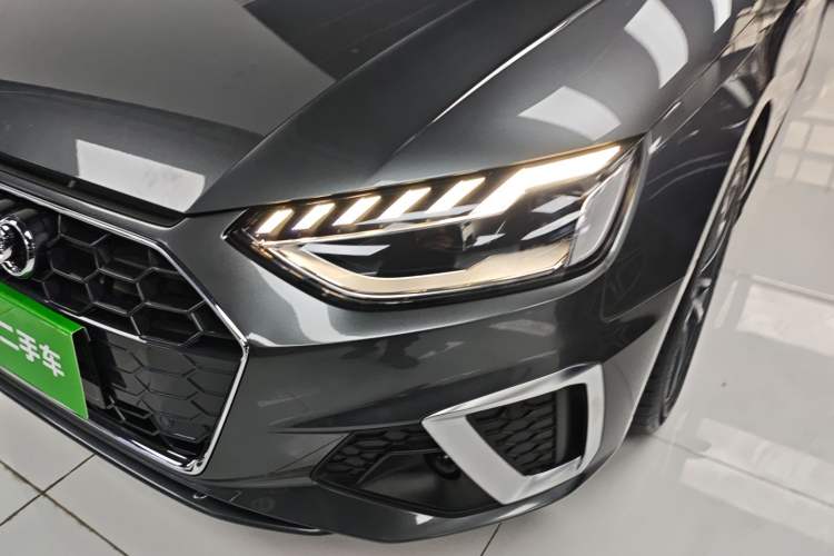 Used Audi A4L 2022 40 TFSI Fashion Dynamic Model
