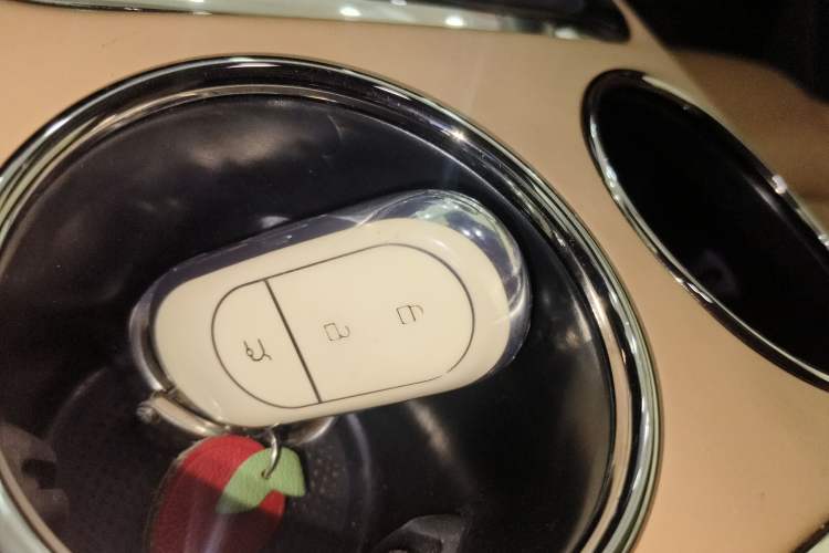 Used Leapmotor C01 2024 Range-Extended 316 Deluxe Edition