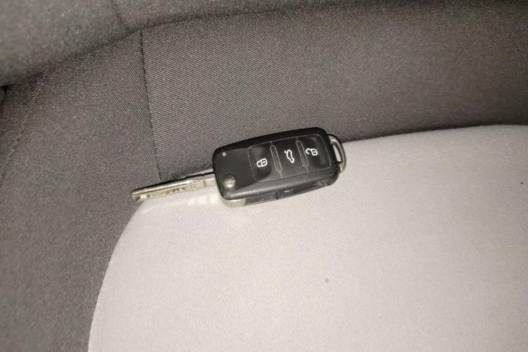 Used Skoda Fabia 2017 1.4L Automatic Car Enjoy Edition
