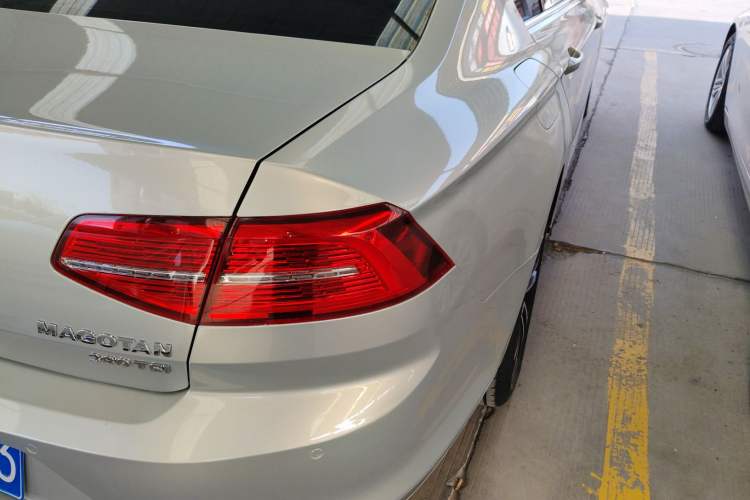 Used Volkswagen Magotan 2017 380TSI DSG Luxury Model