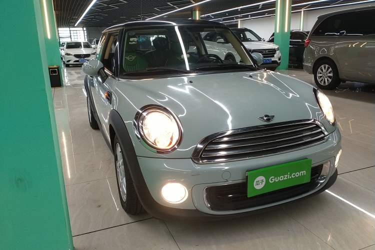 Used  MINI 2011 1.6L ONE
