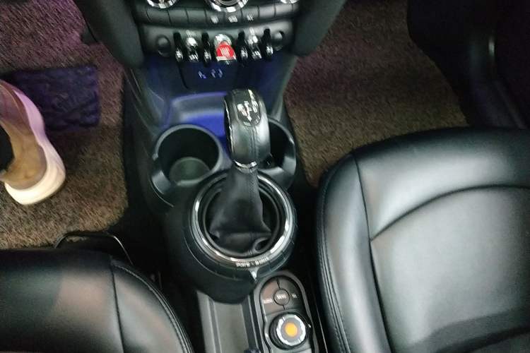 Used MINI MINI 2014 1.5T COOPER Fun
