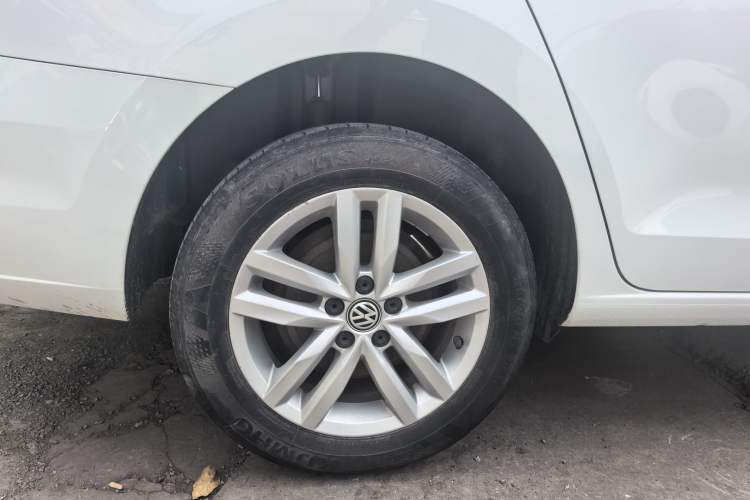 Used Volkswagen Jetta 2019 Dream Edition 1.4L Manual Fashion Version