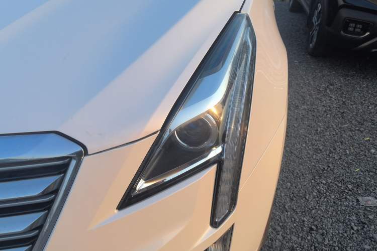 Used Cadillac XT5 2016 25T Luxury Model