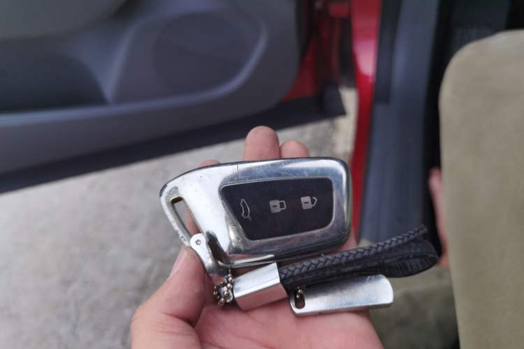 Used Baojun RC-6 2019 1.5T CVT 24-Hour Online Luxury Edition
