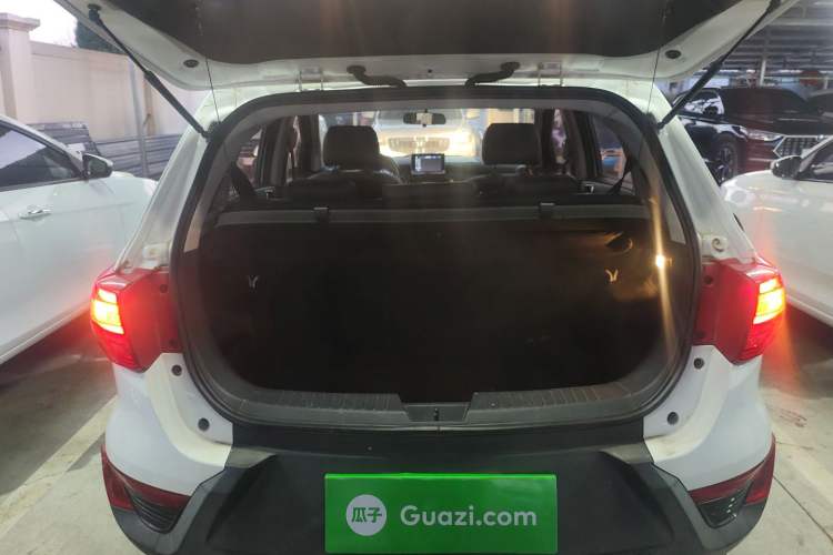 Used BAIC Senova X25 2015 1.5L Automatic Elite Model