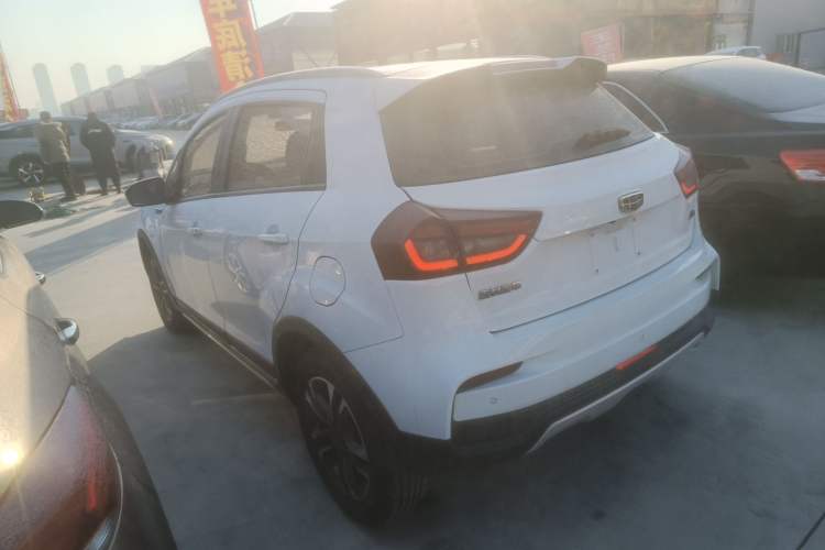 Used Geely Auto Vision X3 2019 Upgraded Model 1.5L CVT Prestige Version