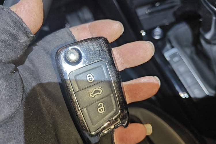 Used Volkswagen Tayron 2023 330TSI Two-Wheel-Drive R-Line High-Energy Version
