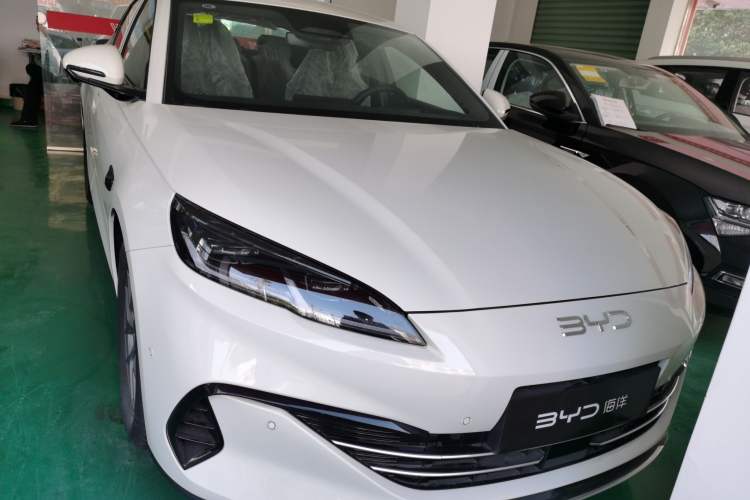Used BYD Seal 06 New Energy 2025 DM-i Smart Drive 80KM Luxury Model
