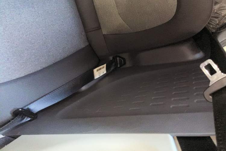 Used Wuling Hongguang MINIEV 2022 Macaron Premium Model – Lithium Iron Phosphate
