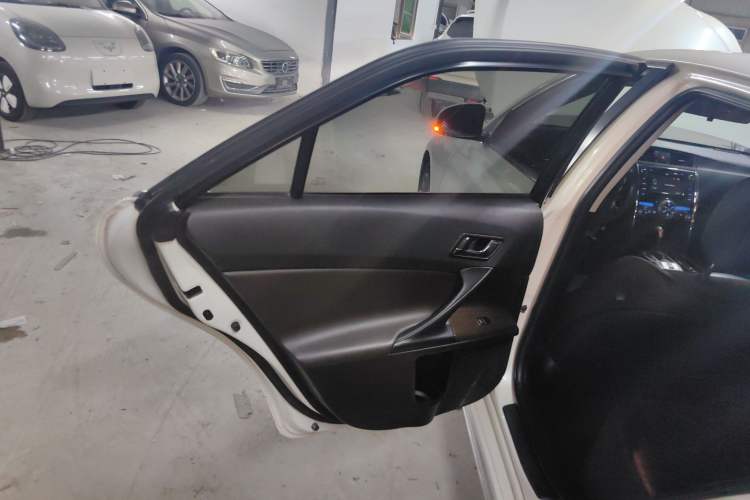 Used Toyota Reiz 2013 2.5V Shangrui Edition
