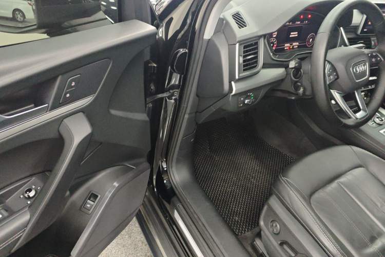 Used Audi Q5L 2020 Updated 40 TFSI Prestige Fashion Edition