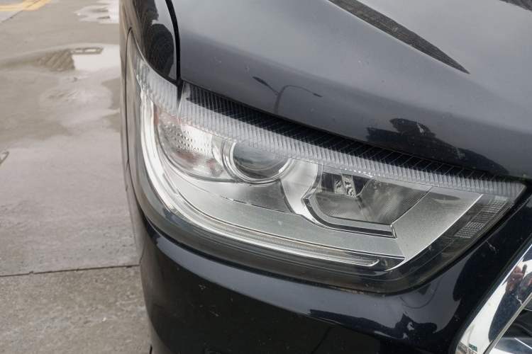 Used  M4 2016 2.0L manual luxury edition
