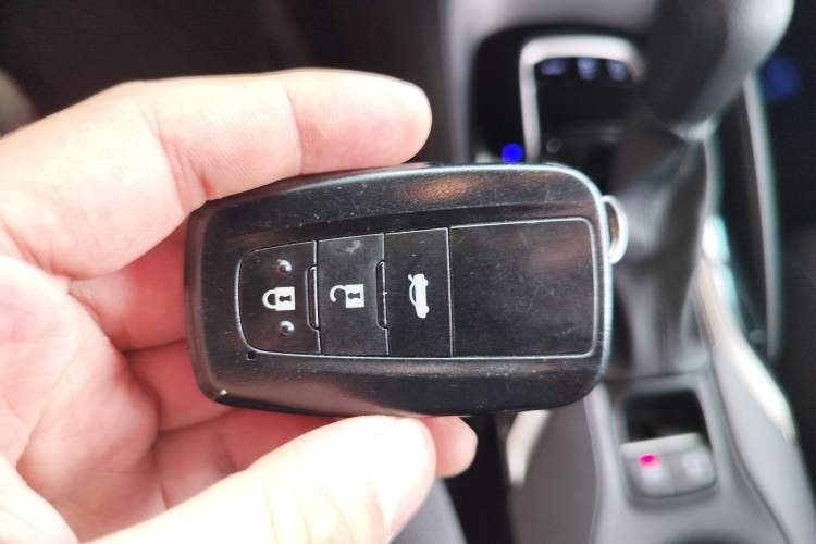 Used Toyota Levin 2021 185T CVT Luxury Edition
