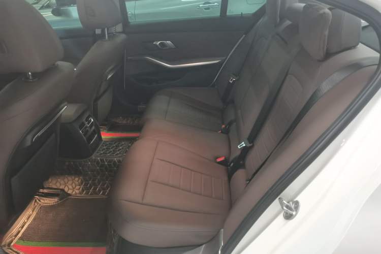 Used BMW 3 Series 2021 Second Facelift 325Li M Sport Package
