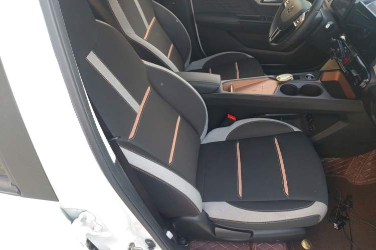 Used SOL E10X 2021 302 km Range Fashion Edition 30.2 kWh