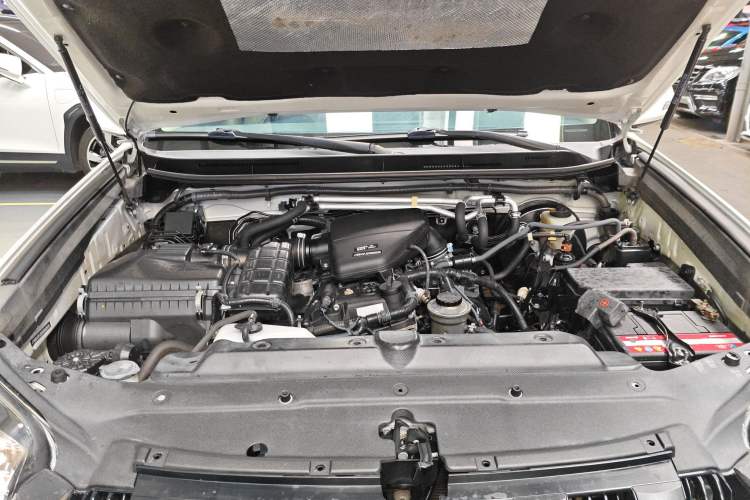 Used Toyota Prado 2015 2.7L TXL Middle East Version
