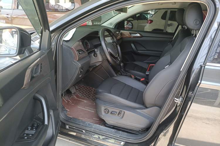 Used Volkswagen Tharu 2021 280TSI Two-Wheel-Drive Luxury Plus Edition
