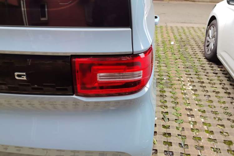 Used Wuling Hongguang MINIEV 2020 Enjoyment Model Lithium Iron Phosphate
