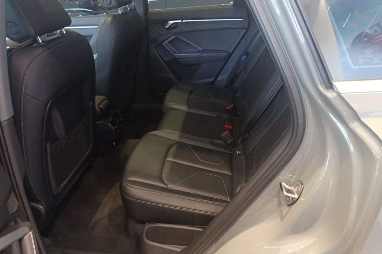 Used Audi Q3 2024 35 TFSI Fashion Dynamic Edition
