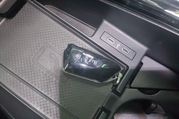 Used Volkswagen ID.4 X 2022 Smart Enjoyment Long-Range Edition
