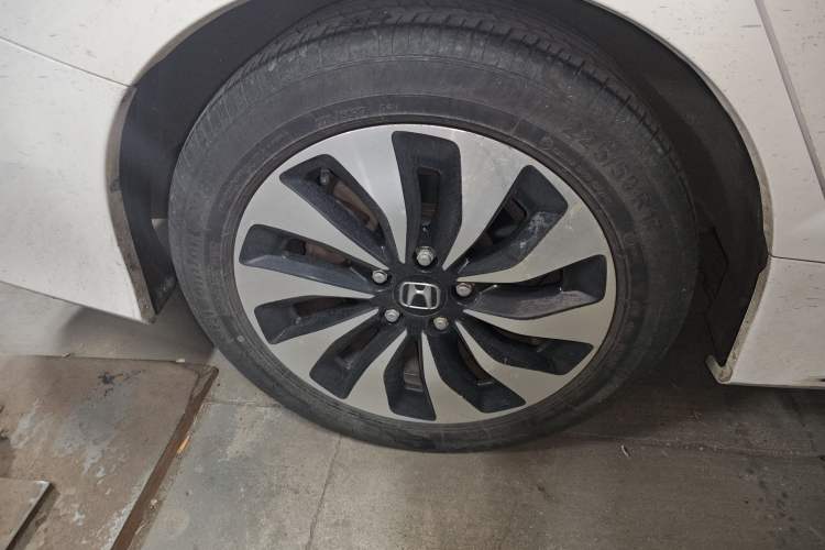 Used Honda Accord 2016 Hybrid 2.0L Sharp Edition
