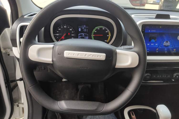 Used Roewe Clever 2022 311km QiQi BoBo Edition
