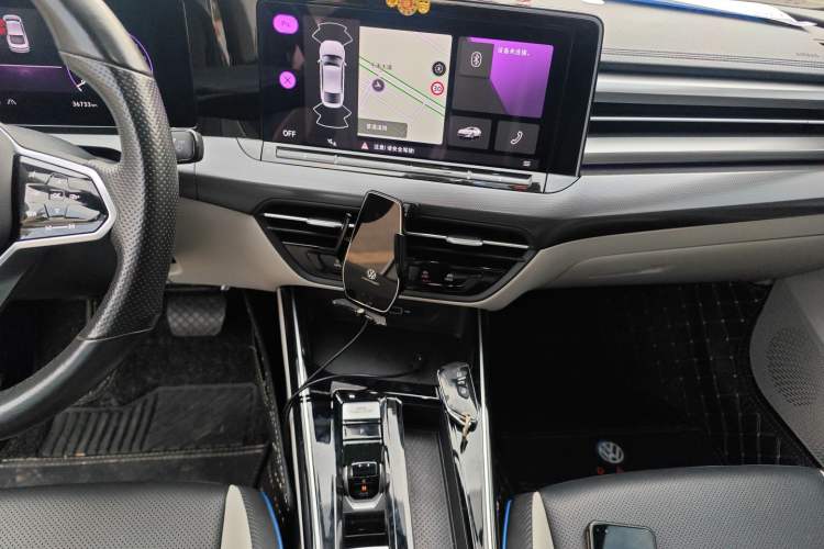 Used Volkswagen Lamando 2022 Lavida L 280TSI DSG Cool & Spicy Edition
