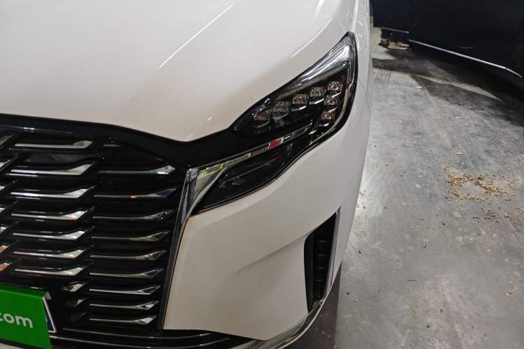 Used Buick GL8 2023 ES Lu Zun Comfort Model
