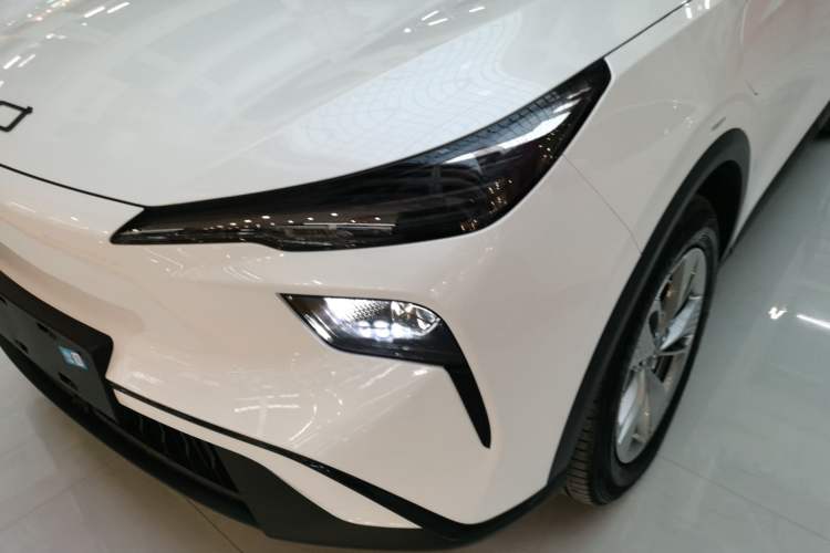 Used Bestune Yueyi 03 2025 445km Joyful Edition