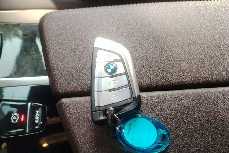 Used BMW 5 Series 2022 Second Facelift 525Li M Sport Package
