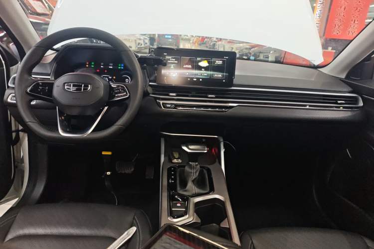 Used Geely Auto Emgrand 2022 4th Generation 1.5L CVT Elite Model