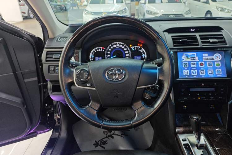 Used Toyota Camry 2015 2.0G Premier Edition