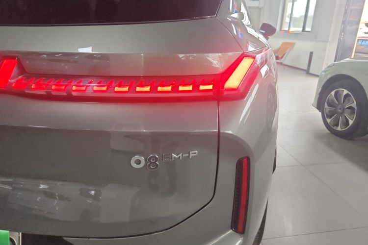 Used Lynk & Co 08 EM-P 2023 220km All-Wheel-Drive Performance Halo
