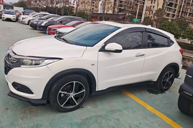 Used Honda Vezel 2020 1.5L CVT Pioneer Edition

