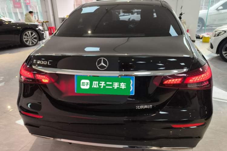 Used Mercedes-Benz E-Class 2021 Restyled E 300 L Sporty and Stylish Edition
