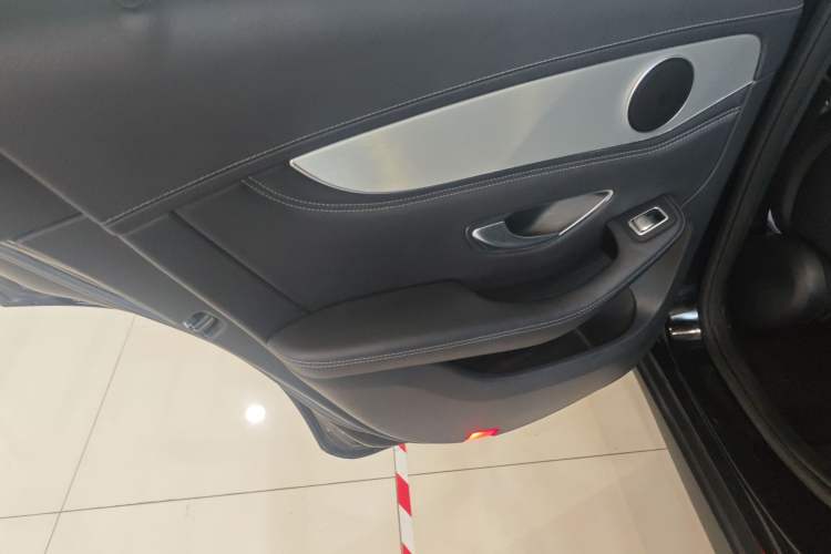 Used Mercedes-Benz GLC 2016 GLC 200 4MATIC
