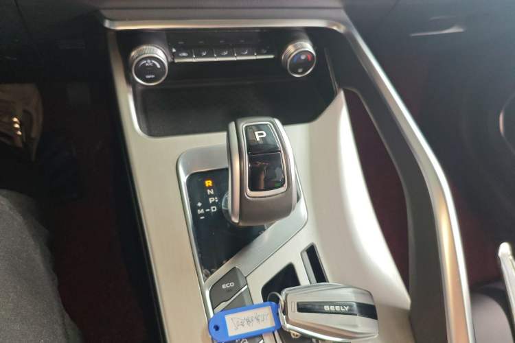 Used Geely Auto Coolray 2020 Facelift 240T DCT Hunter
