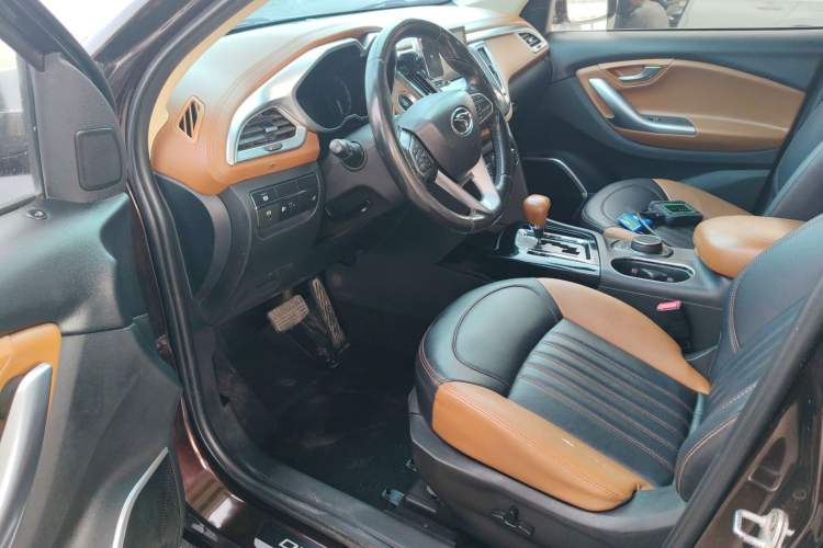 Used Soueast DX7 2015 1.5T Automatic Luxury Model
