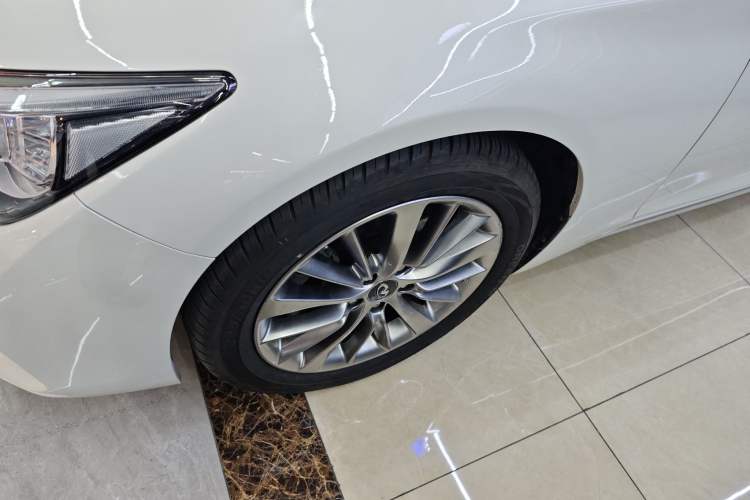 Used Infiniti Q50L 2018 2.0T Enjoyment Version China V Standard