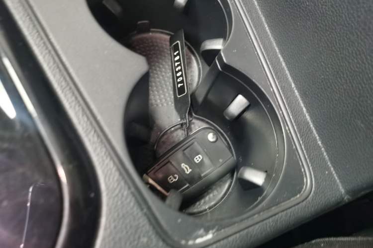 Used Volkswagen Tayron 2021 330TSI Two-Wheel Drive Luxury Smart Connectivity Version