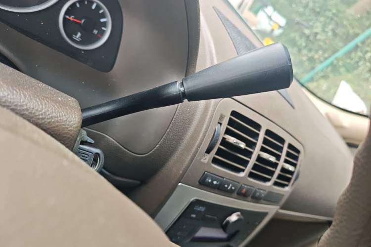 Used Buick GL8 2014 2.4L Classic Edition