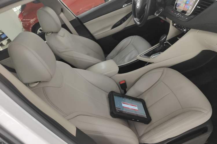 Used Buick GL6 2018 18T 6-Seater Elite Model