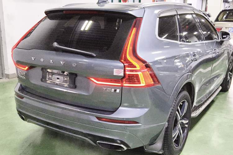 Used Volvo XC60 2019 T5 4x4 Zhiyuan Sport Edition China V Standard