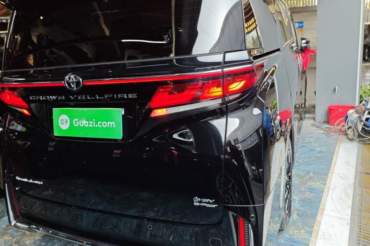 Used Toyota Vellfire 2024 Crown Dual-Engine 2.5L Supreme Executive Edition