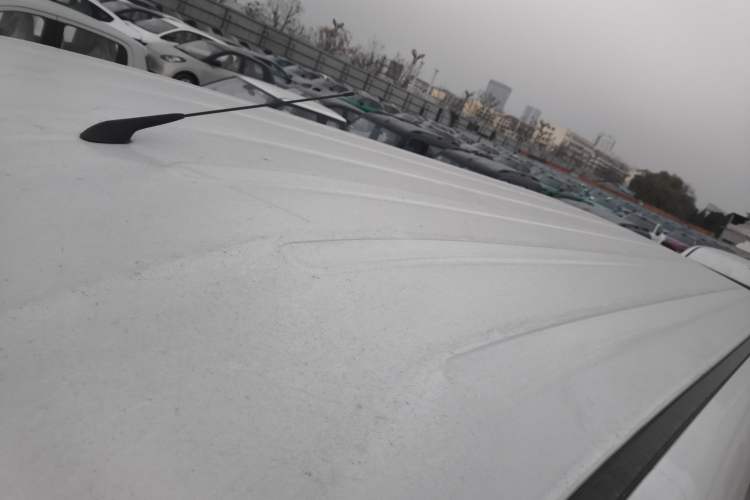 Used Wuling Yangguang 2024 300KM Comfort Version Passenger Van 75kW
