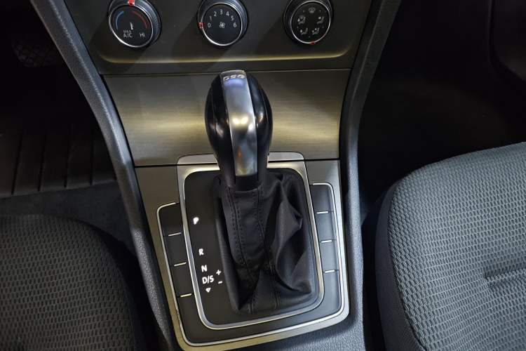 Used Volkswagen Golf 2016 230TSI Automatic Comfort Version