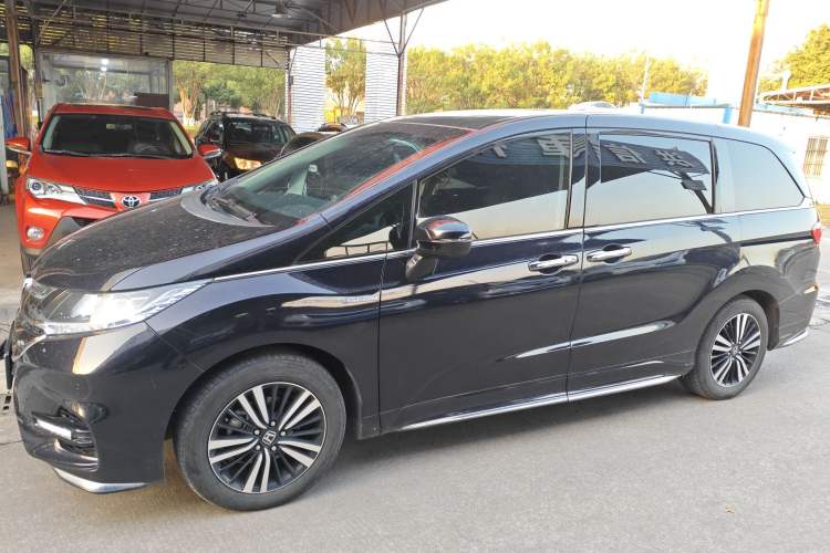 Used Honda Odyssey 2021 2.0L Rui·Luxury Edition
