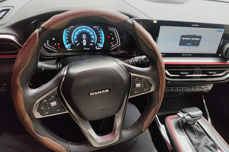 Used Oshan X5 2021 1.5T DCT Flagship Edition
