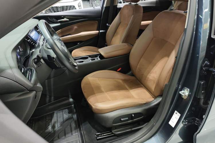 Used Buick Regal 2020 552T Luxury Version
